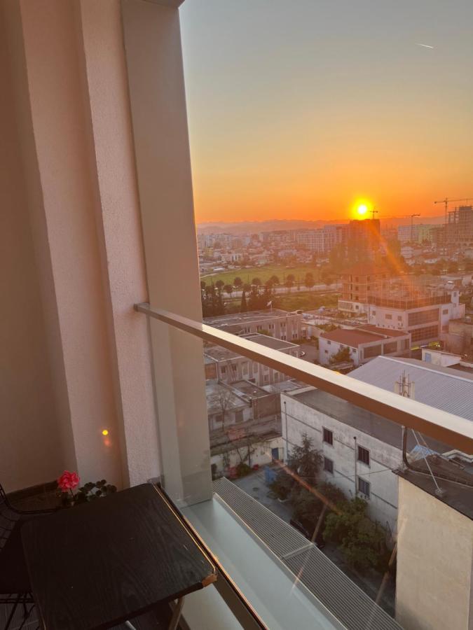 Comfy Nest Apartment- Free Parking Tirana Kültér fotó