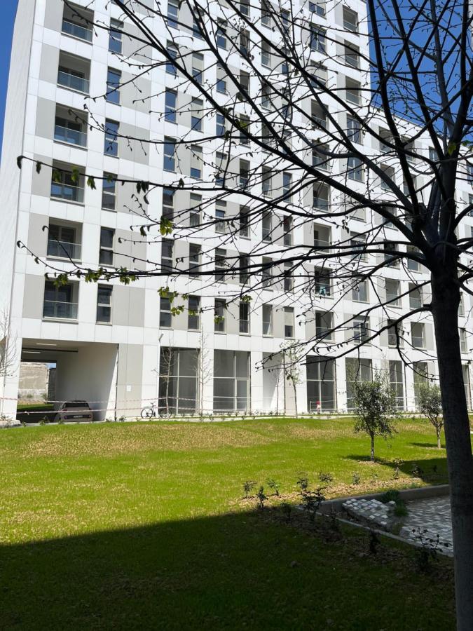 Comfy Nest Apartment- Free Parking Tirana Kültér fotó